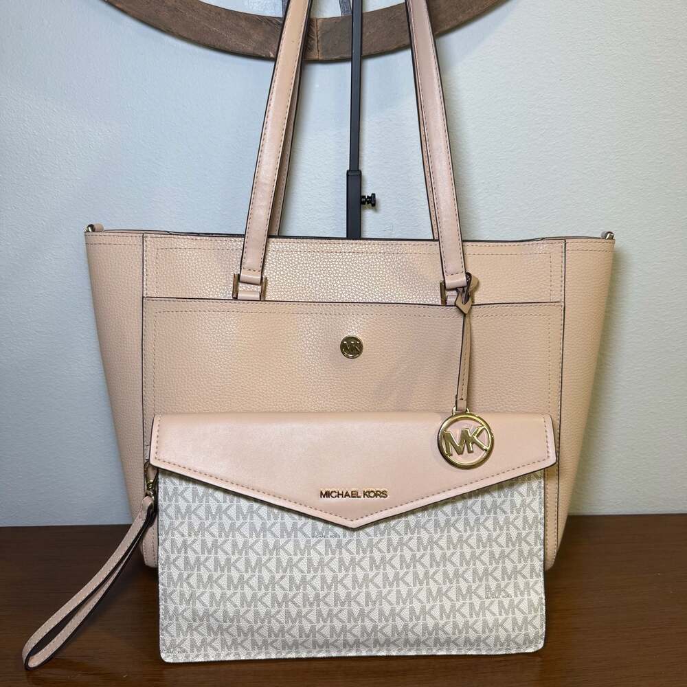 Michael Kors Maisie Large Pebbled Leather 2-in-1 Tote Bag